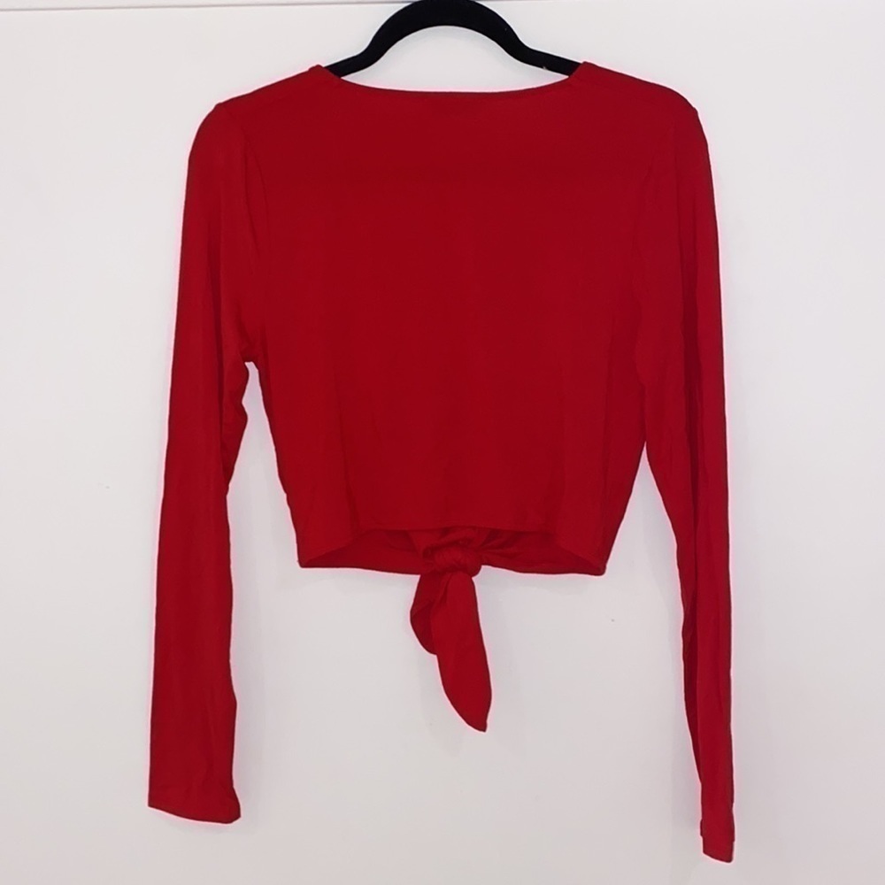 ARITZIA Babaton Jeronimo Long sleeves cropped top tied knot Red Size M - Picture 5 of 9